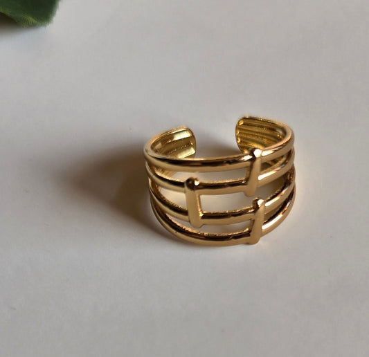 Trendy Mixed Designs – Gold Plated Stainless Steel Rings Set (Free Size)