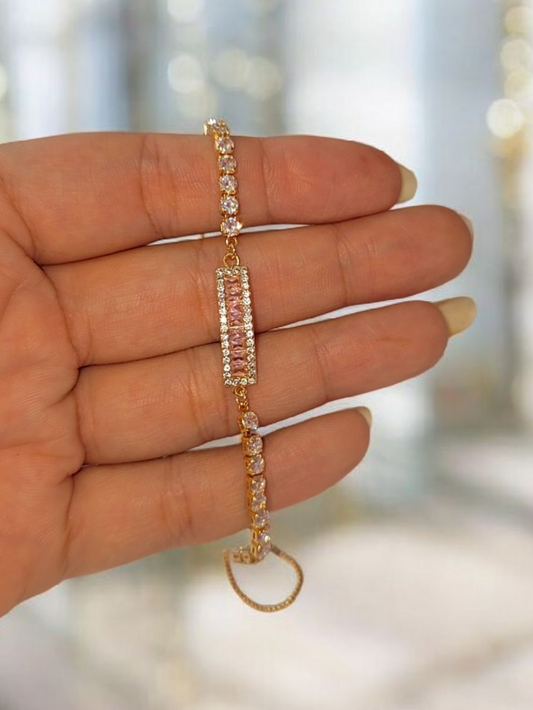 Gold-Plated Adjustable Bracelet with Pink & White Zircon Stones – Luxury Sparkle Design
