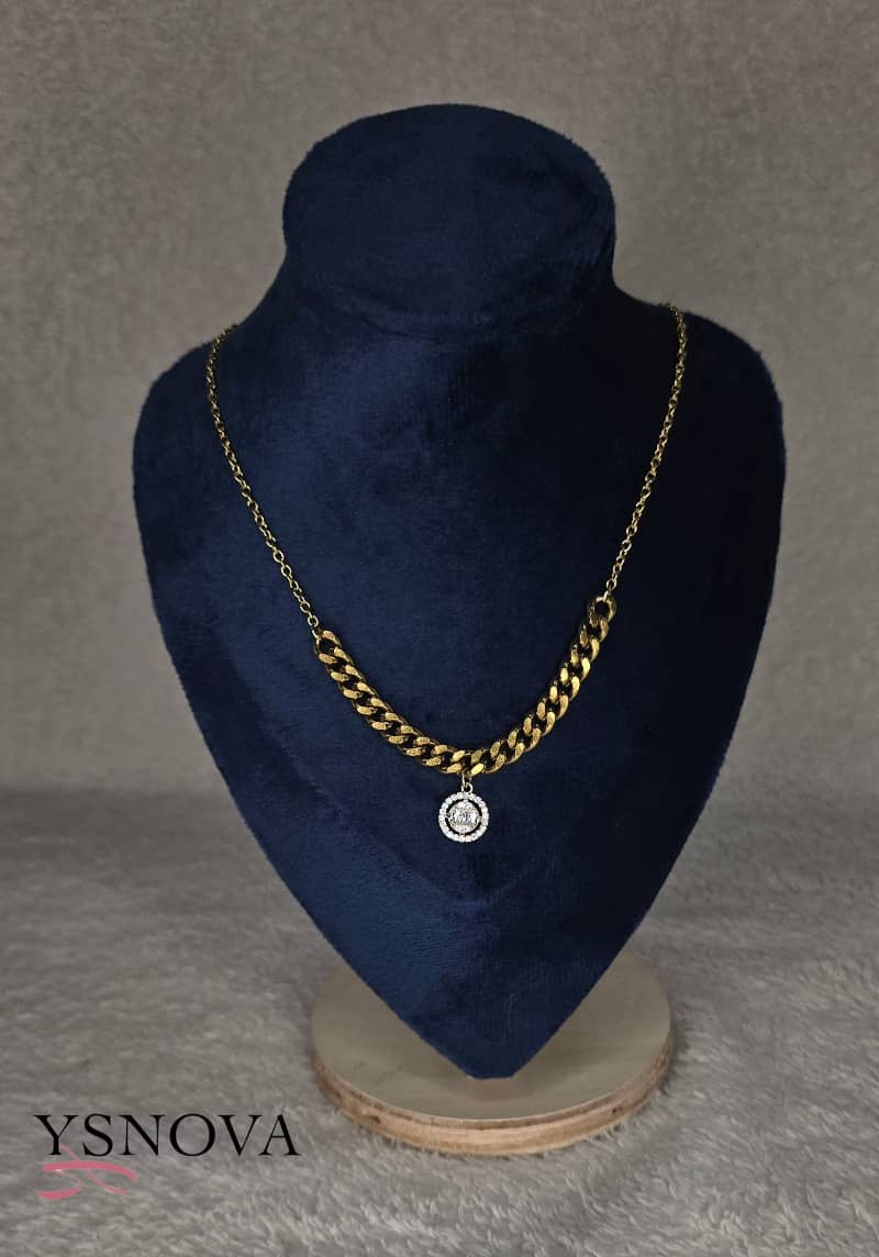 Round Zircon Pendant Necklace – Gold Plated Stainless Steel