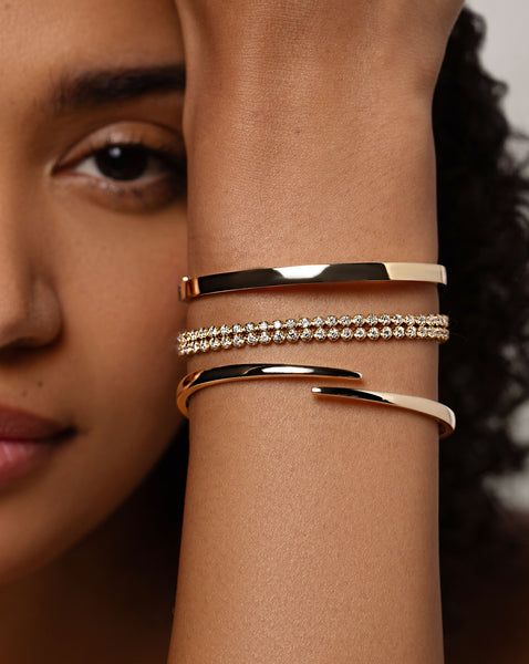 YSNOVA Bracelet & Anklet Collection featuring elegant stainless steel designs, from delicate chains to bold statement pieces, crafted for everyday shine and timeless style.