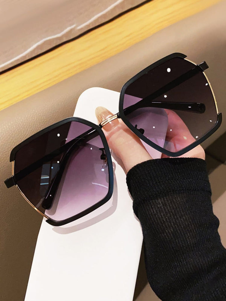 YSNOVA Sunglasses Collection featuring modern frames and bold statement designs, crafted to combine fashion and function with timeless style.