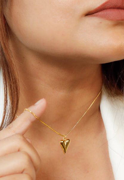 Heart Pendant Necklace – Gold Plated Stainless Steel