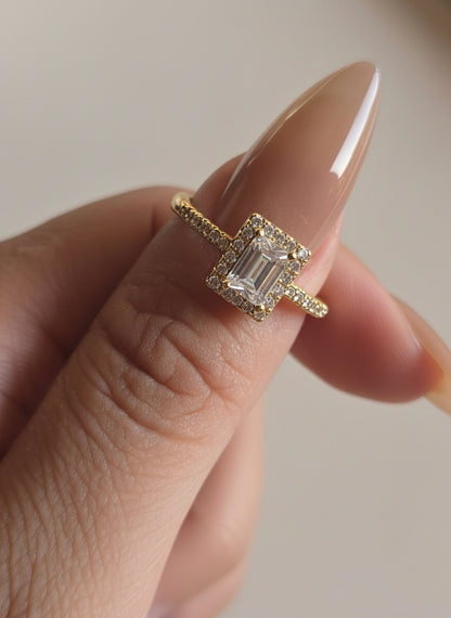 7 Elegant Designs - Gold Plated Stainless Steel Solitaire Rings with Zircon Stones (Free Size)