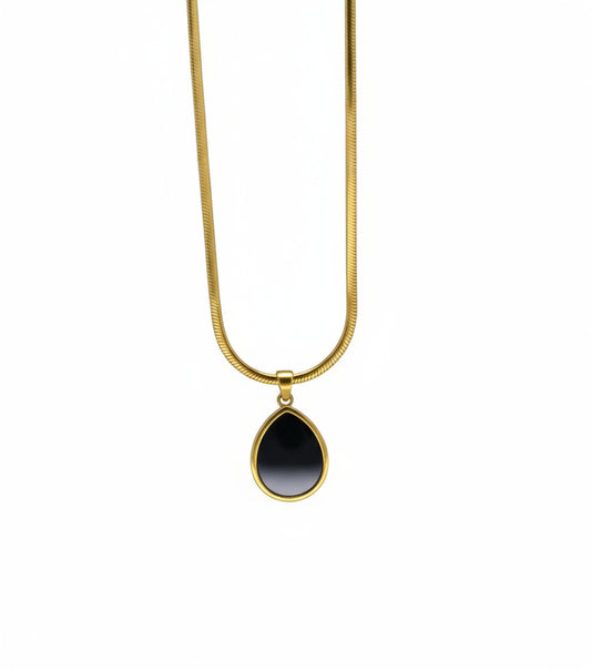 Oval Stone Pendant Necklace (Black or White) – Gold Plated Stainless Steel