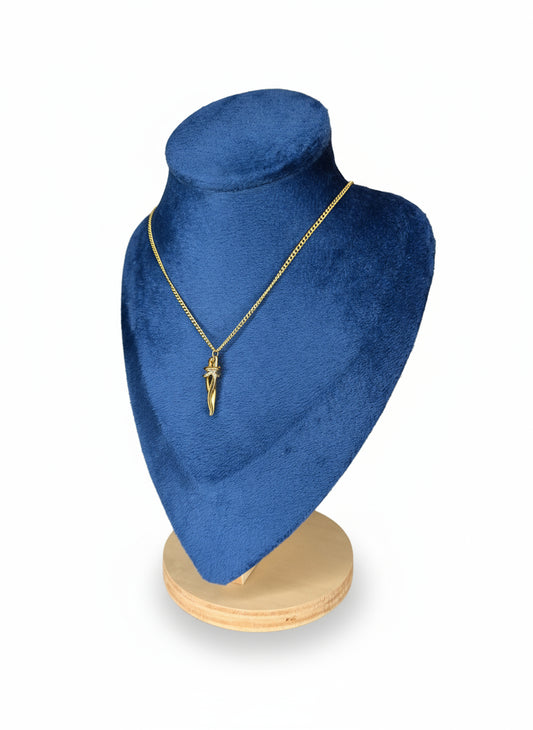 Hug Pendant Necklace – Gold Plated Stainless Steel