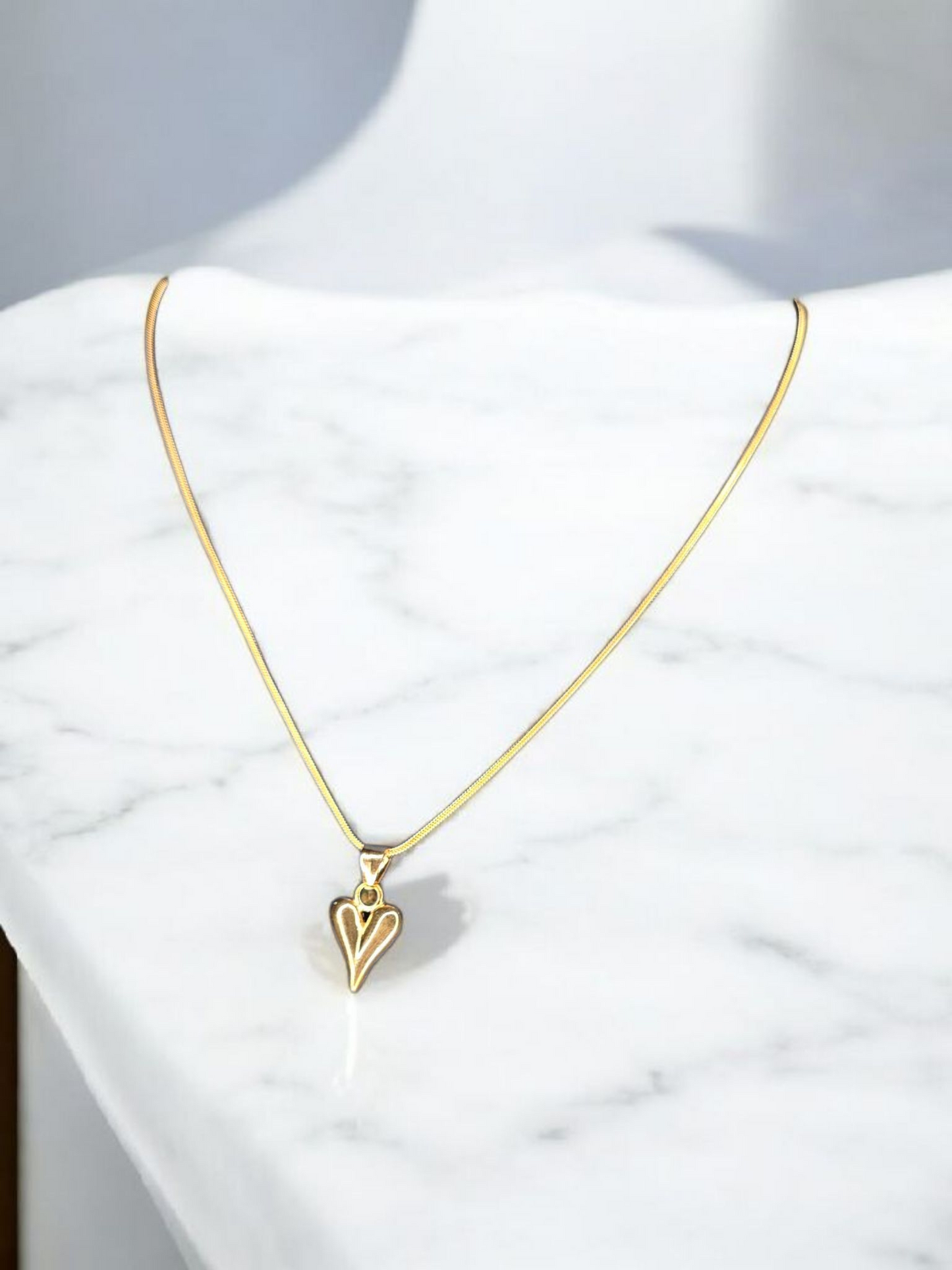 Heart Pendant Necklace – Gold Plated Stainless Steel
